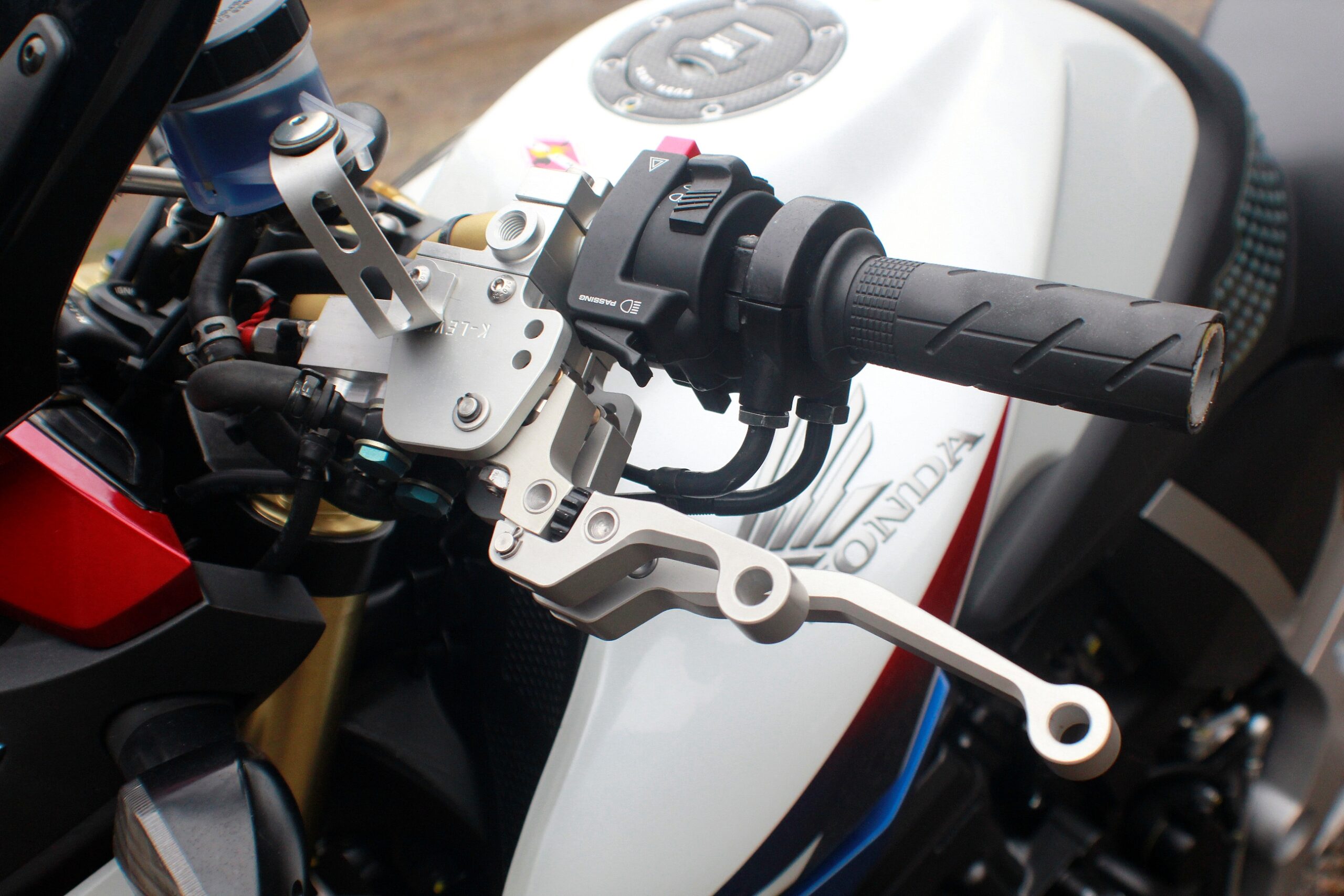 Clutch & Front Brake (K-lever2) & left hand throttle